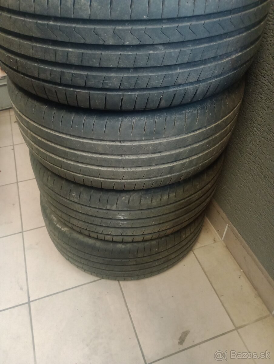Letne pneu Hankook 235/45 ZR17