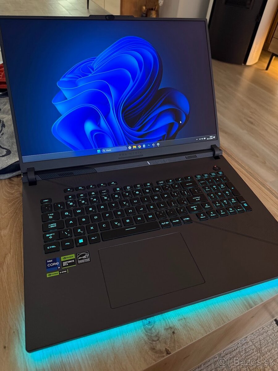 Herný notebook ASUS ROG Strix G18 s Intel Core i9 a RTX 4060