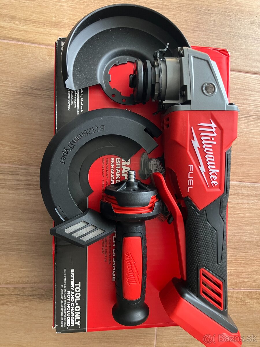 MILWAUKEE M18 FUEL™ 125 mm uhlová brúska s lopatkovým spína