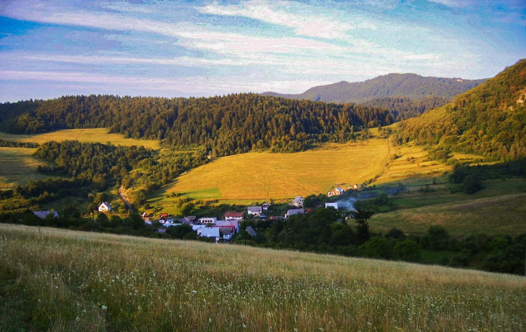 Pozemok s krásnym výhľadom nad obcou Záskalie