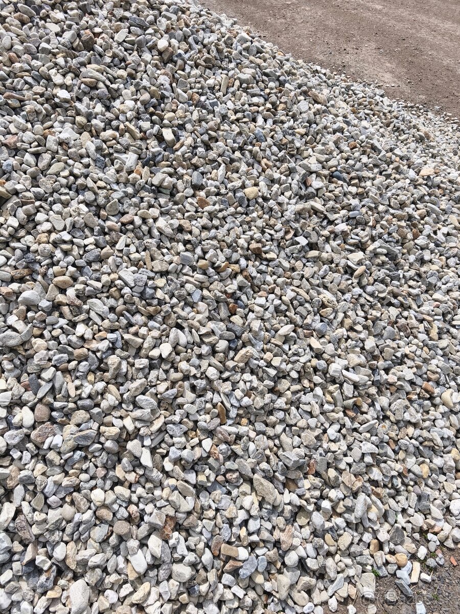 Skalky ,kamene