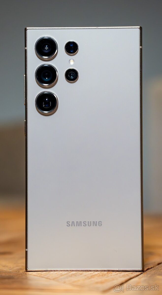Samsung S24 Ultra 512GB šedý