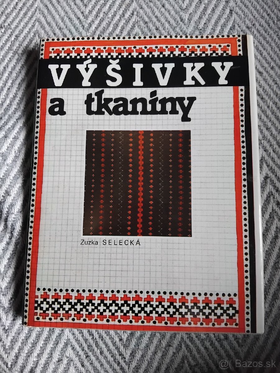 Výšivky a tkaniny