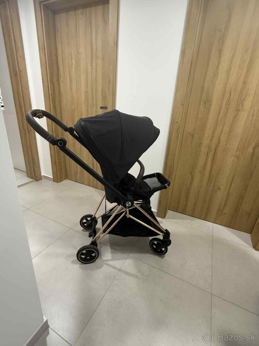 Cybex Mios