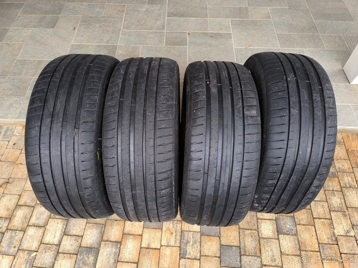 Pneumatiky 245/45 R19, Michelin Pilot Sport 4