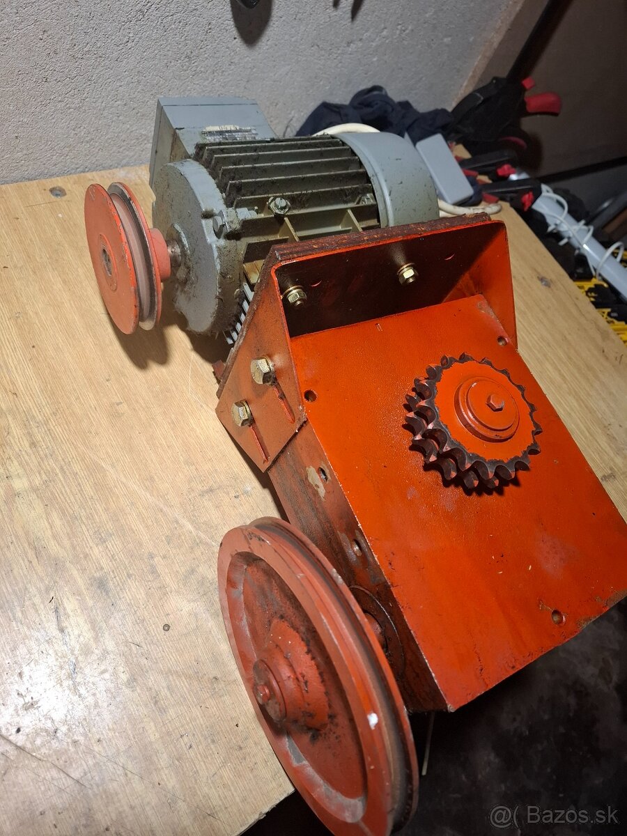 550watt elektromotor s prevodovkou 230/380v