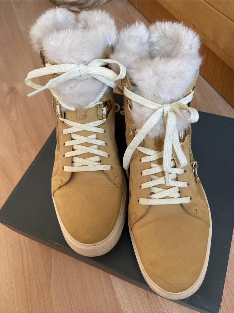 Dámske zimné topánky