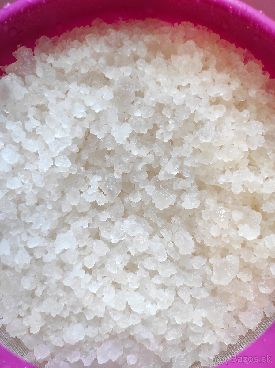 Darujem Tibi kryštáliky.