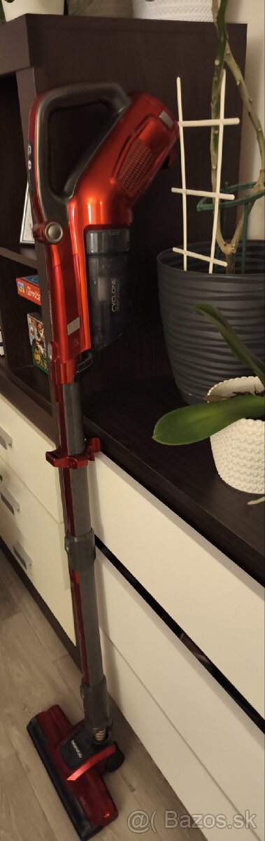 Tyčový vysávač Daewoo,DSC 530R22