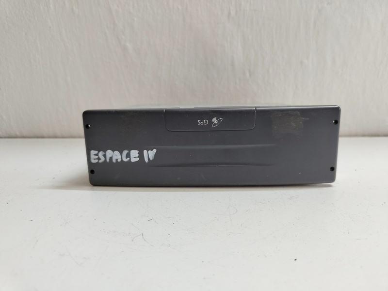 autorádio modul navigacie renault 8200339743 30€