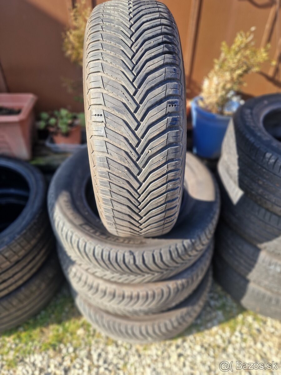 Predám letné pneu Michelin 215/65r16