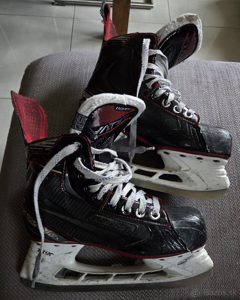 Hokejove korčule 39. Bauer vapor