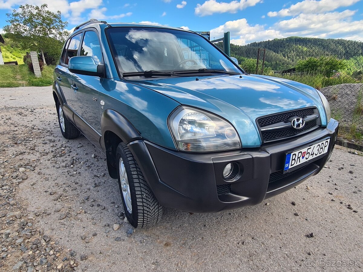 Hyundai TUCSON 2.0 benzín 4x4 165 000km