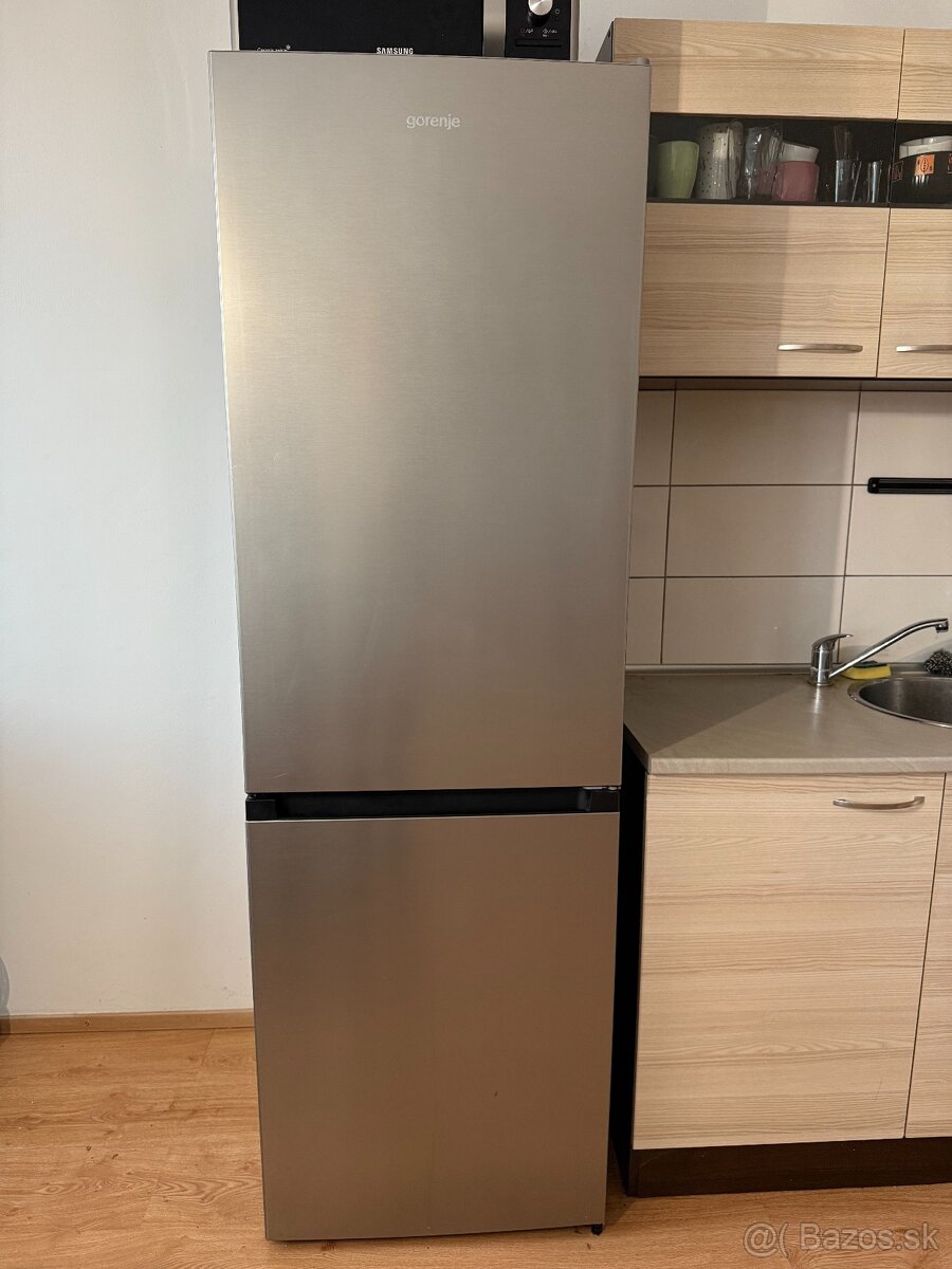 Predám veľkú chladničku s mrazničkou značky Gorenje
