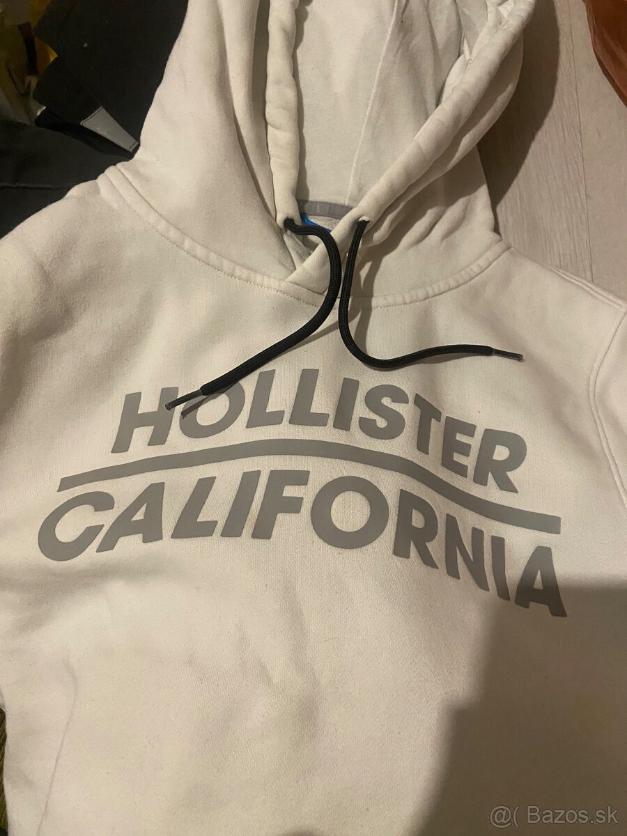 Hollister Mikina