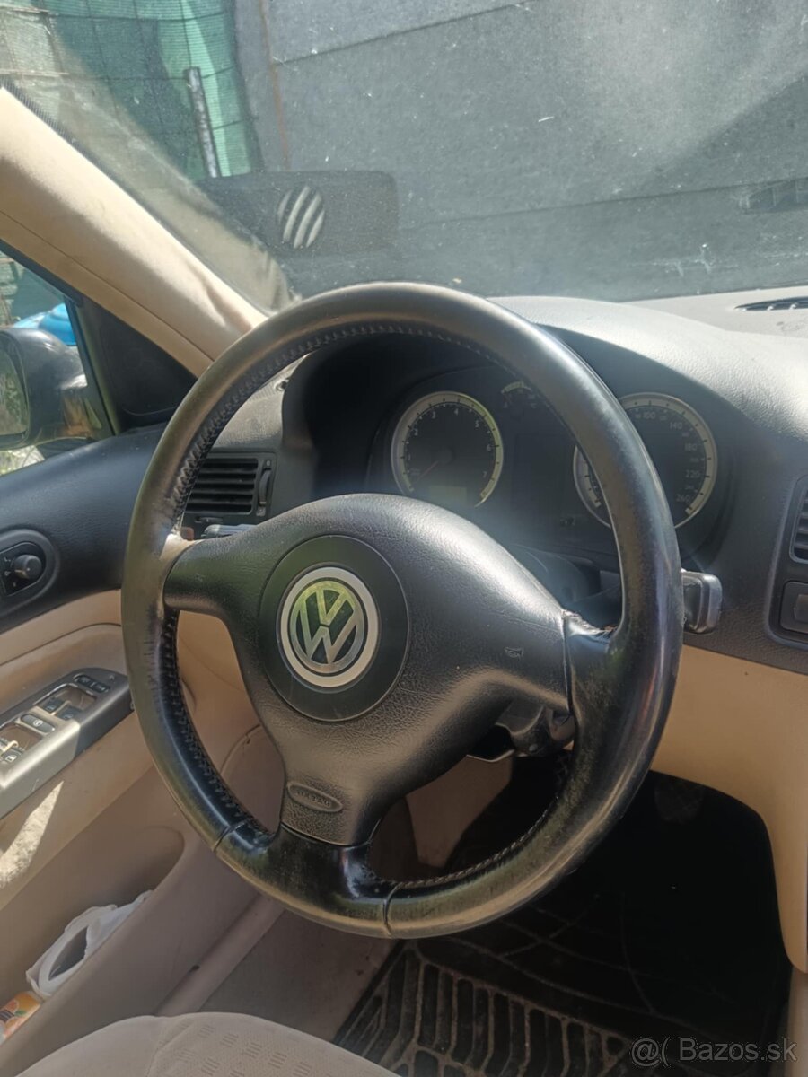 Trojramenny volant vw