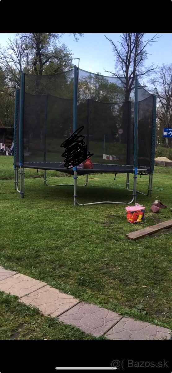 Trampolina