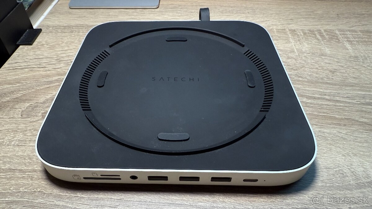 Satechi USB-C Aluminium Stand & Hub pre Mac Mini