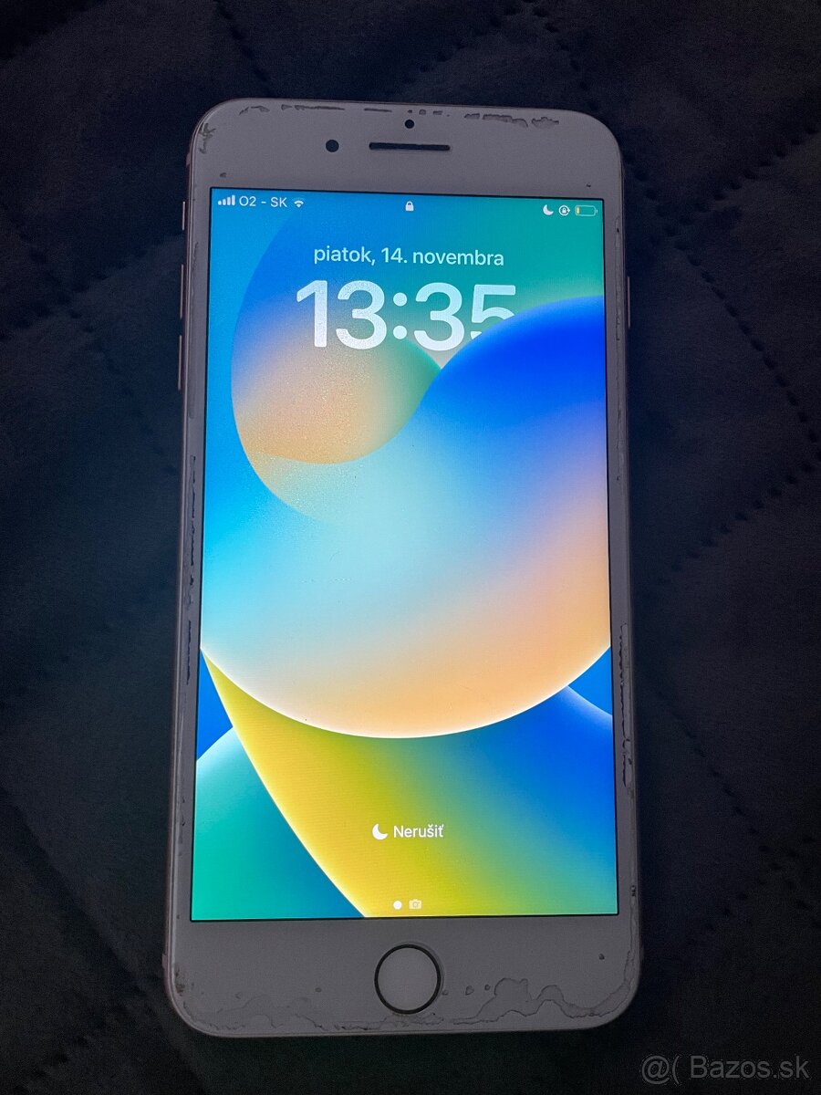 Predám iPhone 8 Plus