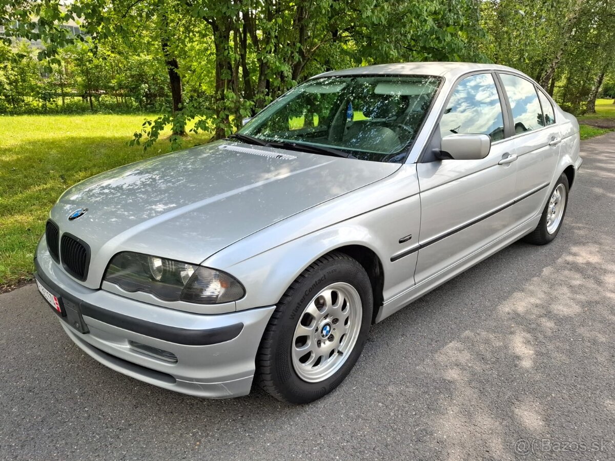 BMW 323i 125kW -