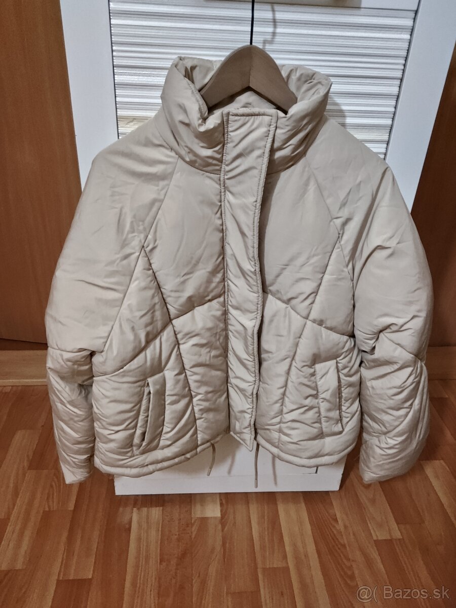 Dámska zimná bunda zn Topshop č.38 - M aj L - 15 Eur