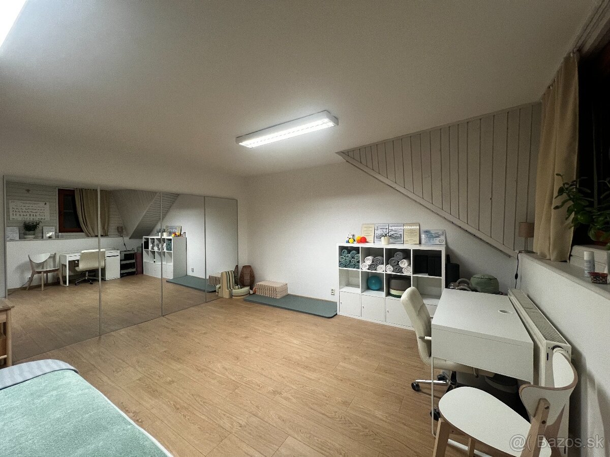 Kancelária na poschodí cca 23m2