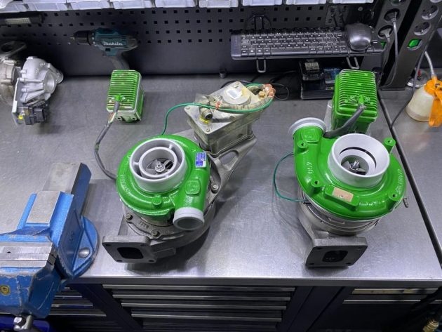 Repas turba pre poľnohospodárske a stavebné stroje