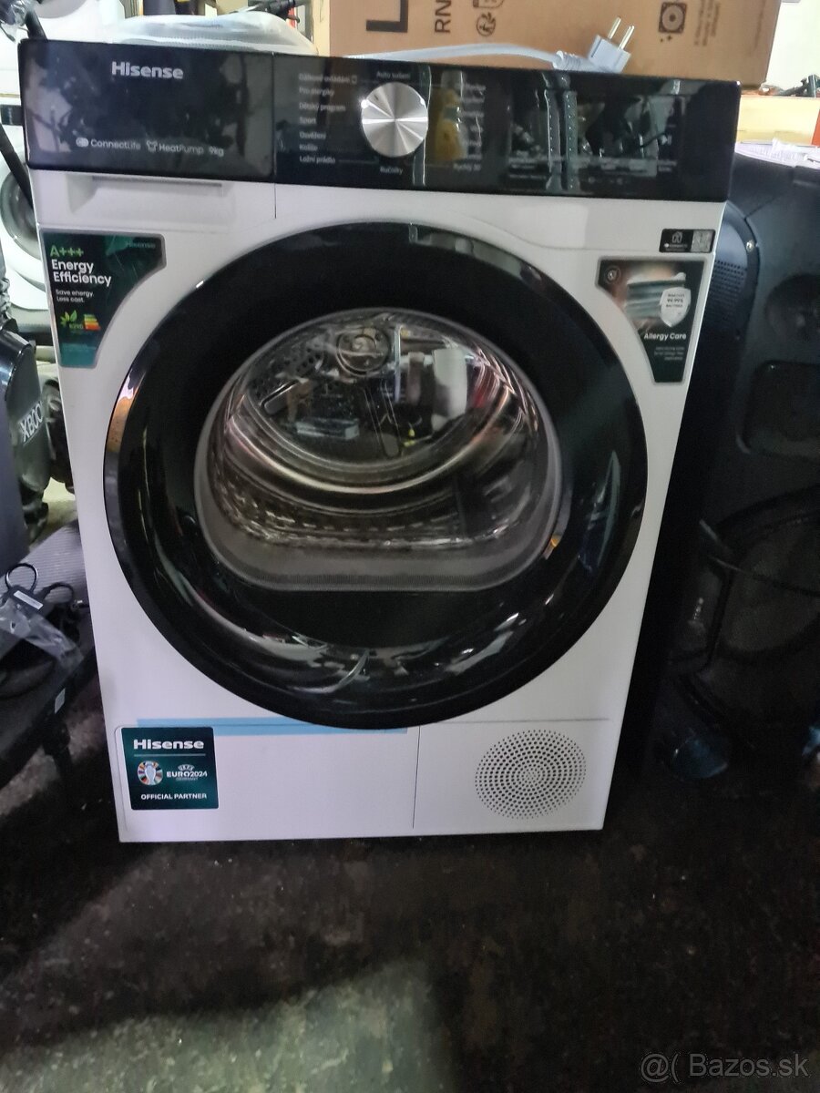 Sušička Hisense DH3902BW3