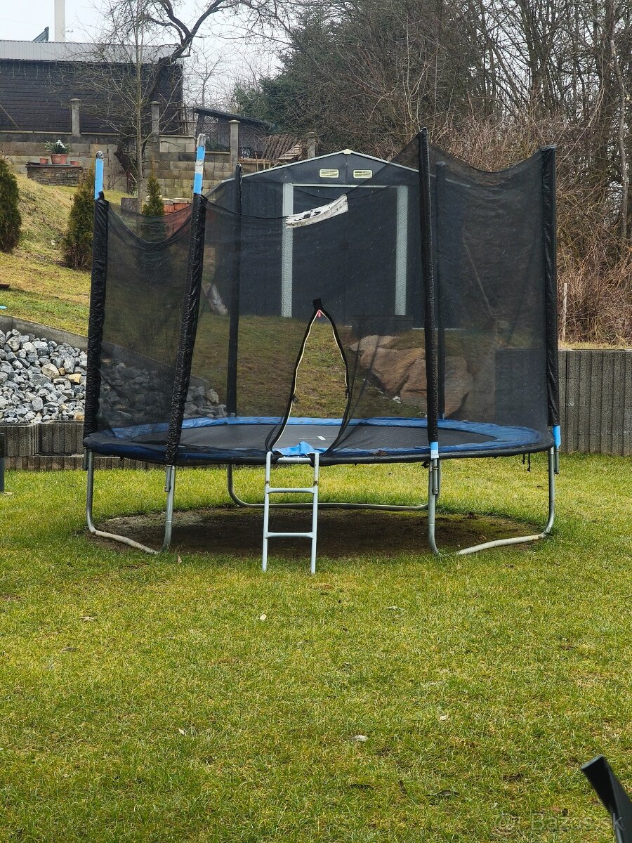 Trampolina