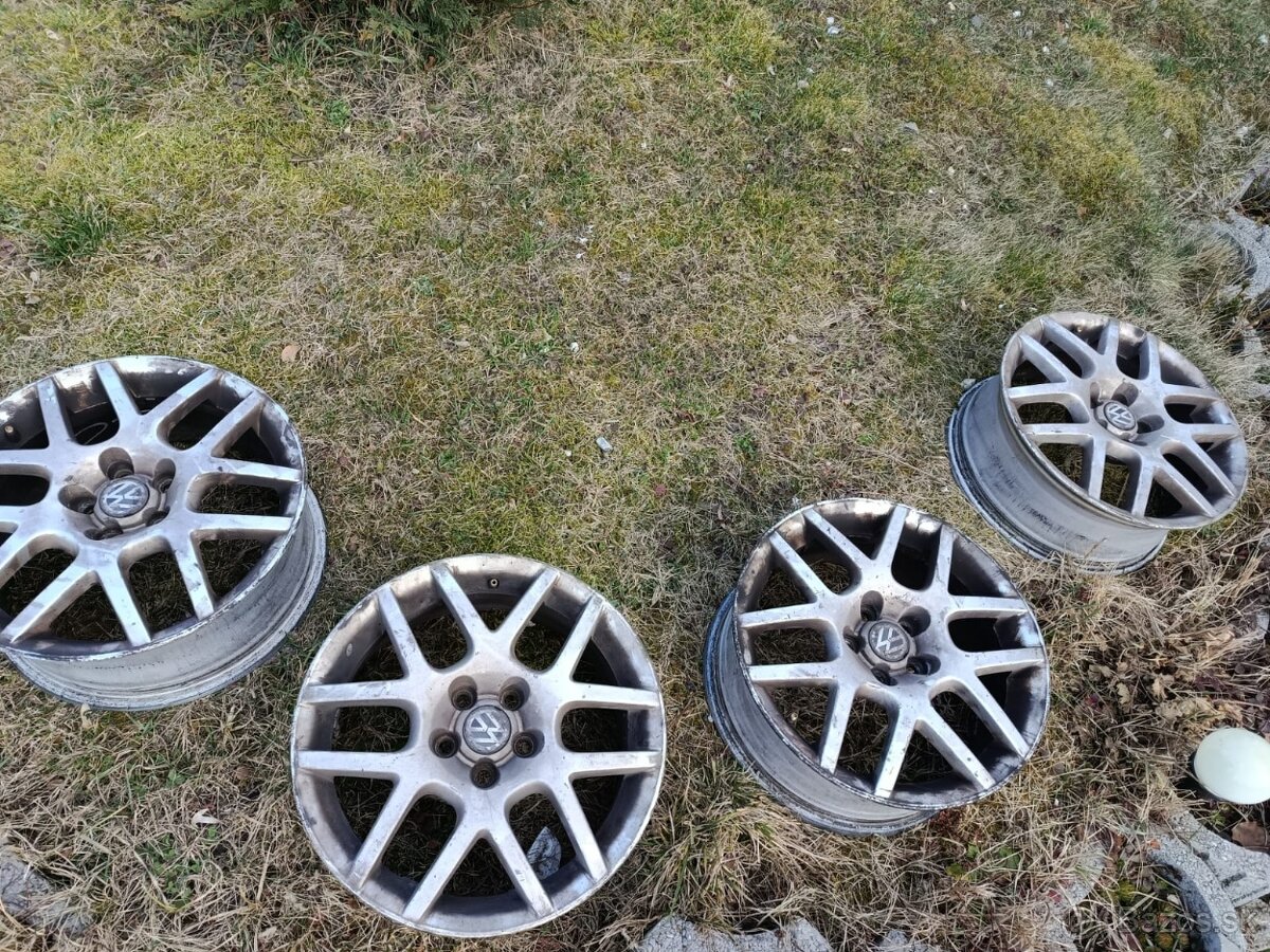 Hliníkové disky vw golf 4