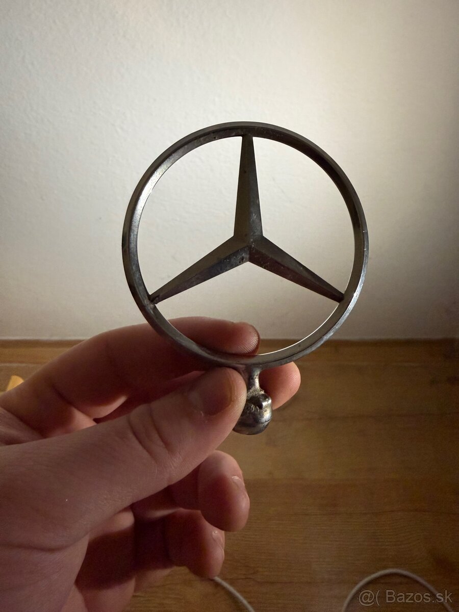 Mercedes znak