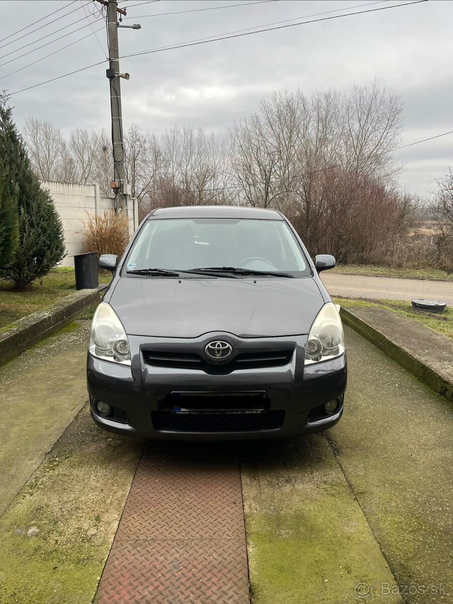 Toyota corolla verso