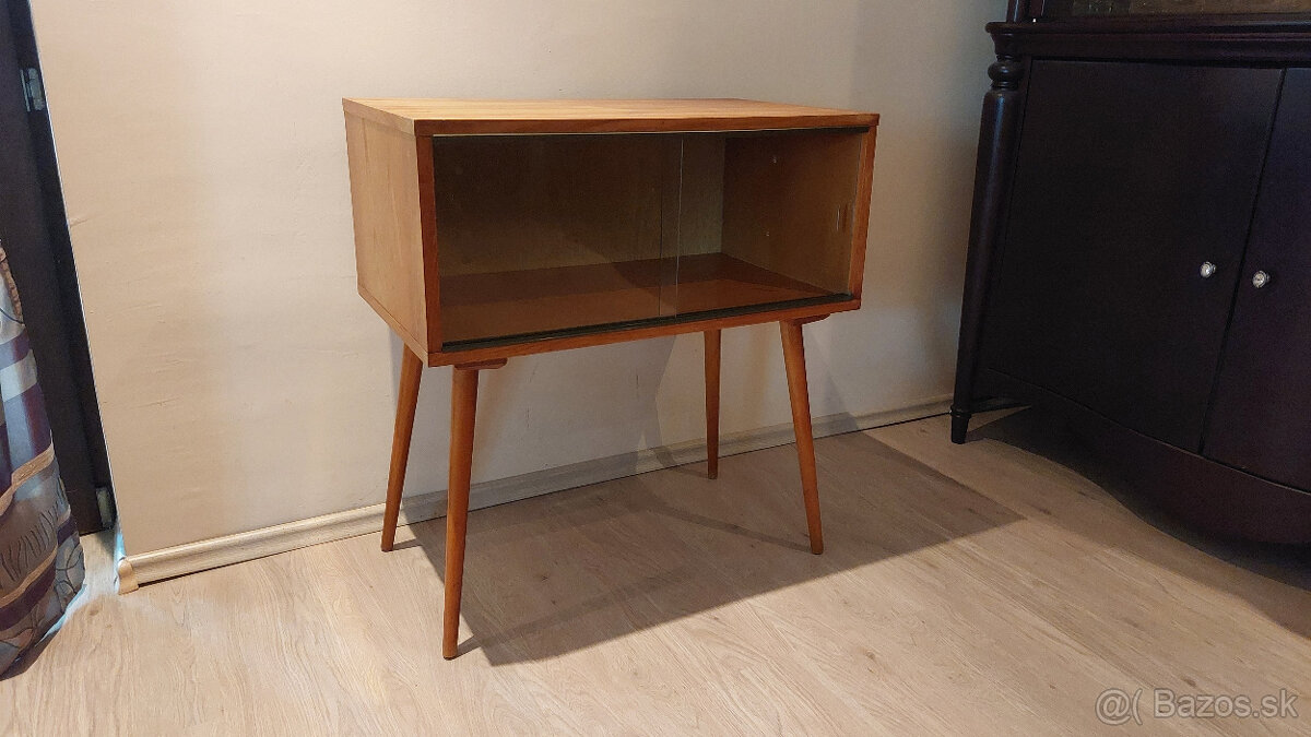 Retro komoda