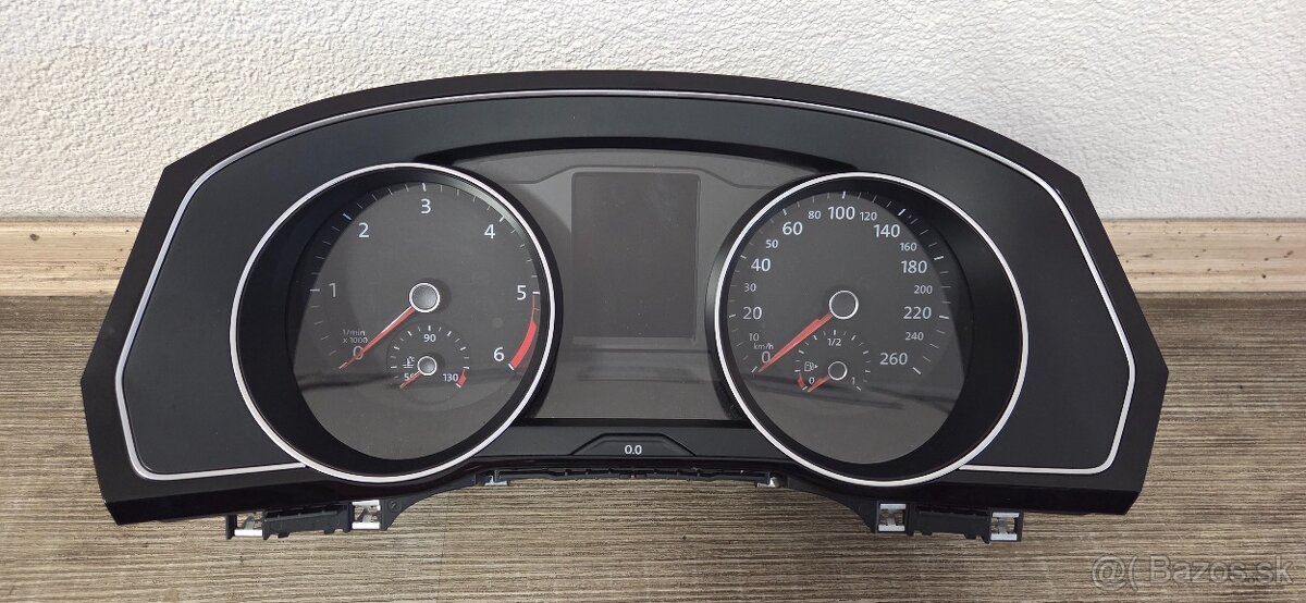 Tachometer budíky Volkswagen Passat B8