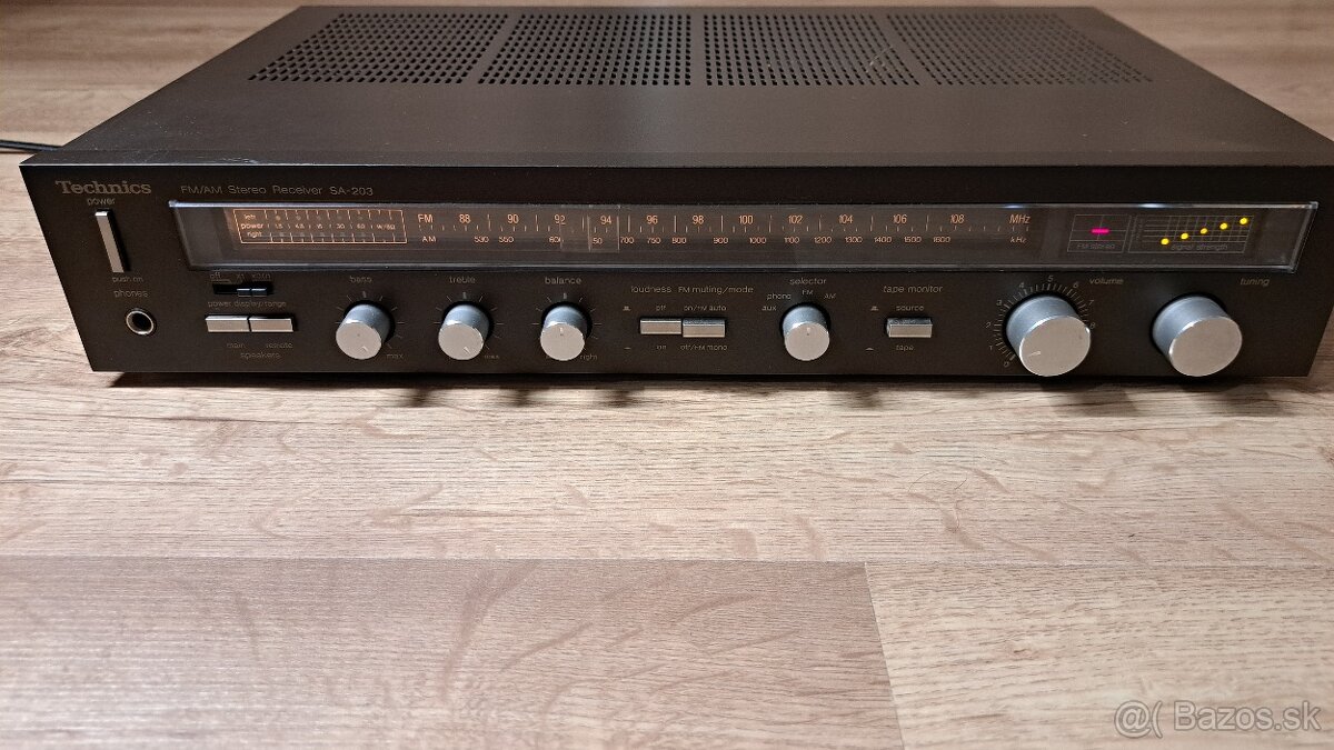 Technics SA 203