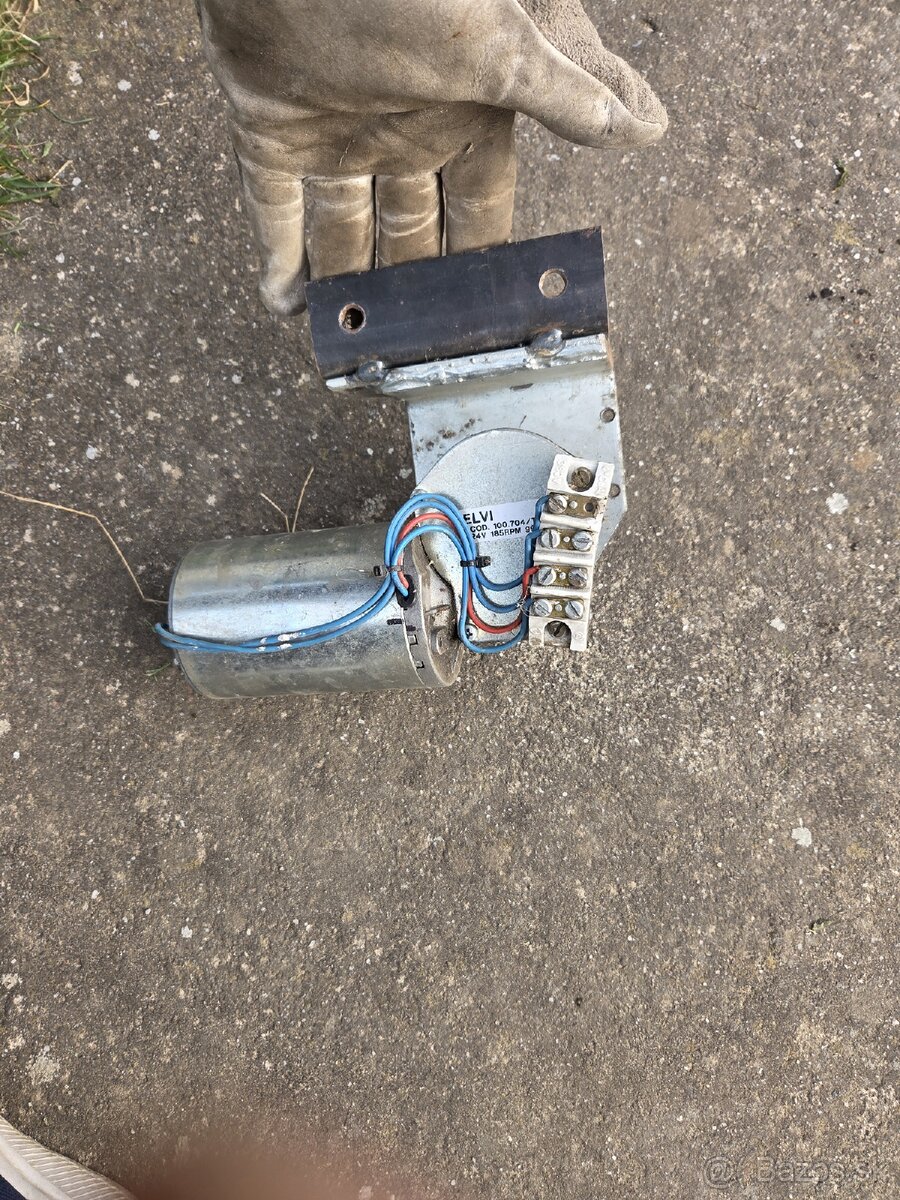 Motor