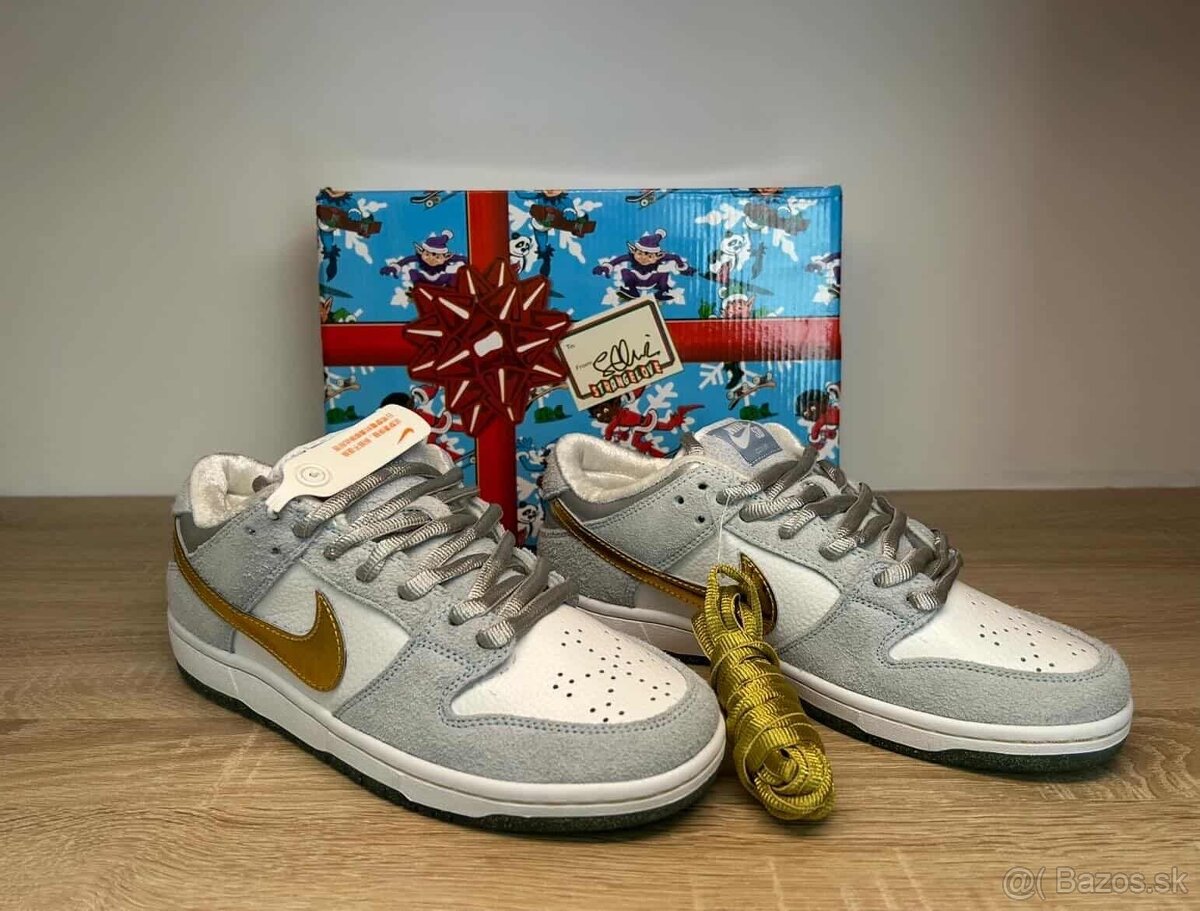 Nike Dunks
