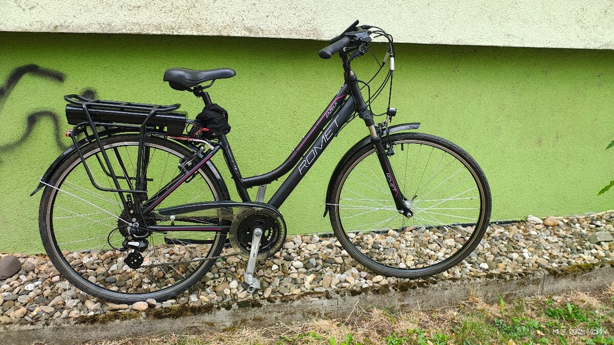 Predám dámsky elektrický bicykel