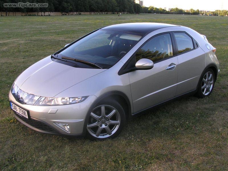 Honda civic 8g strešné lišty