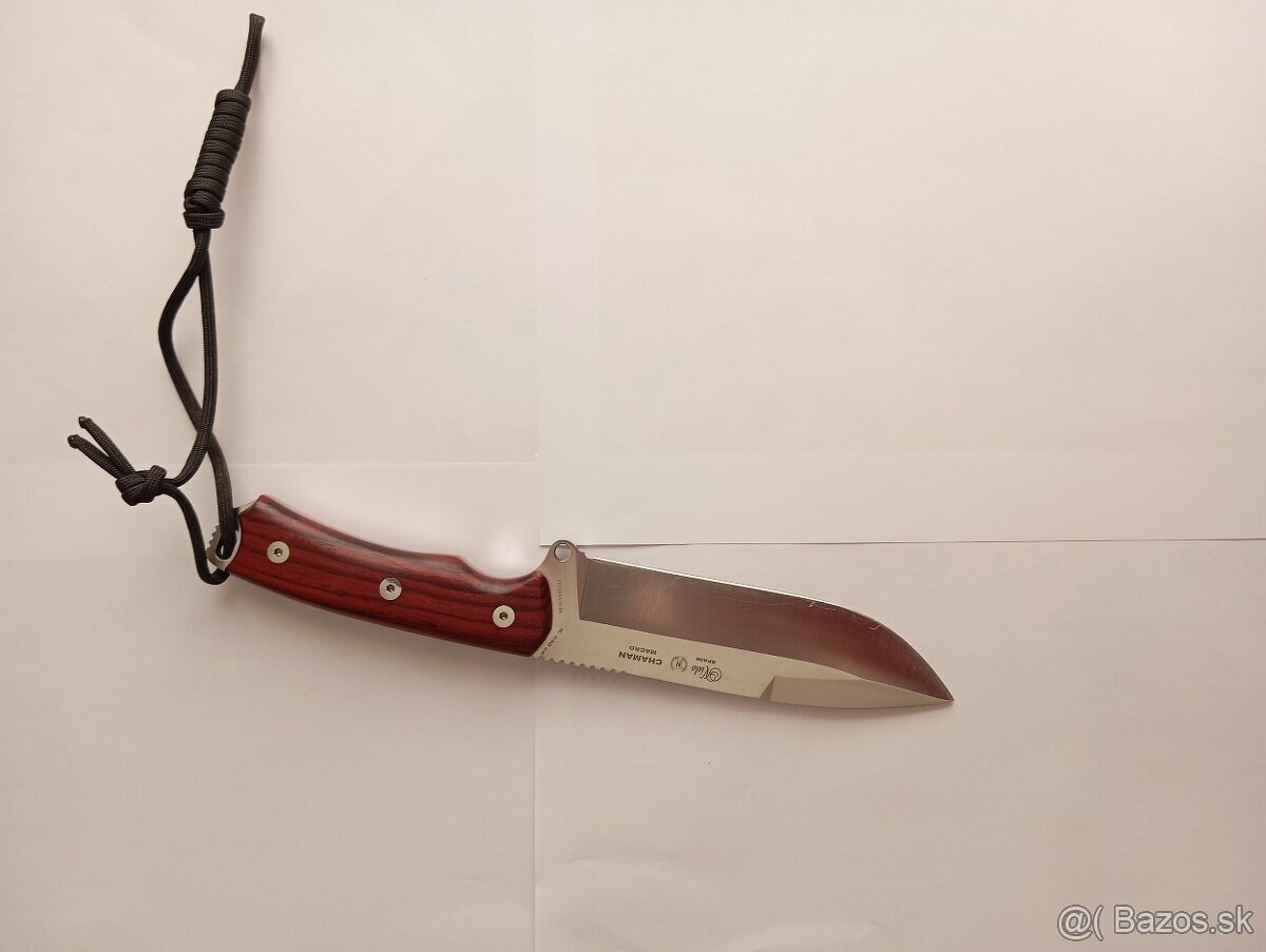 Bushcraftový nôž
