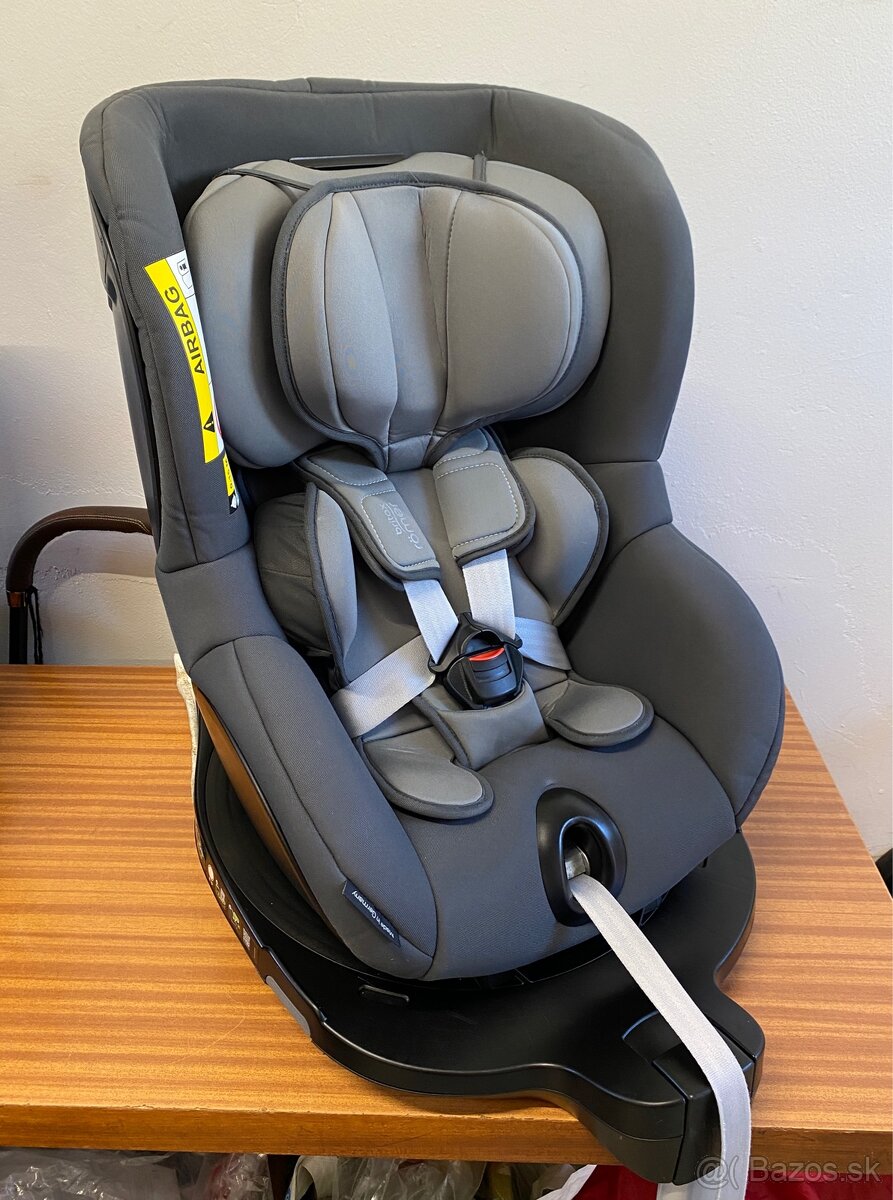 Rotačná autosedačka BRITAX RÖMER Dualfix M i-size