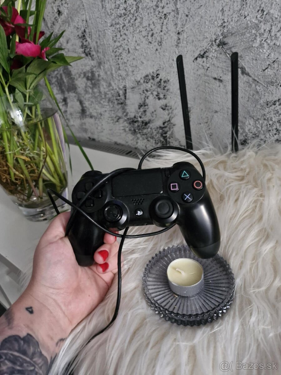 Playstation 4