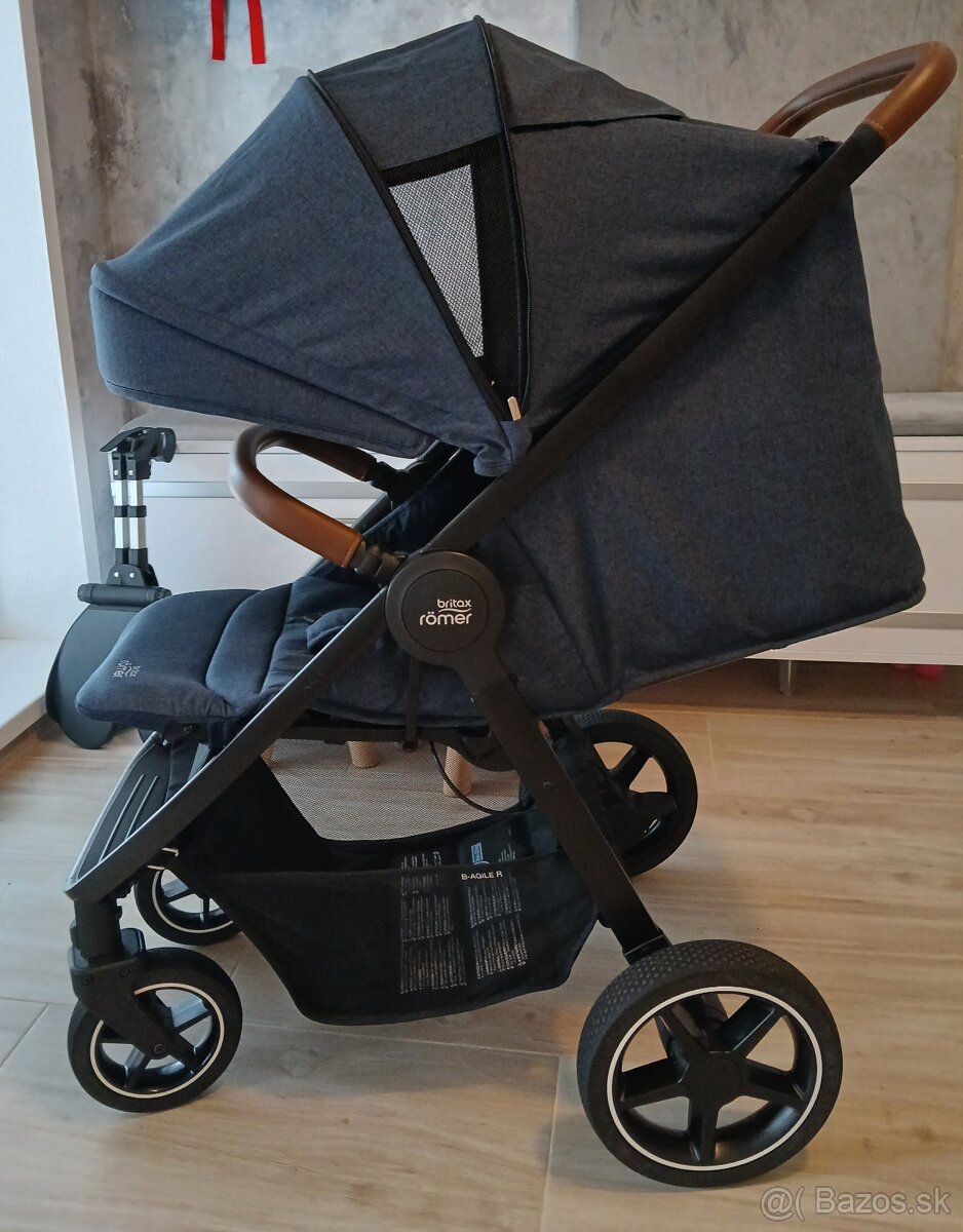 BRITAX RÖMER Kočík športový B-Agile R Navy Ink/Brown Diamond