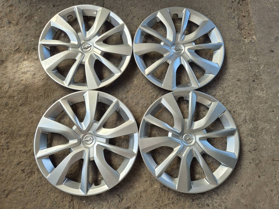 puklice originál OPEL r16