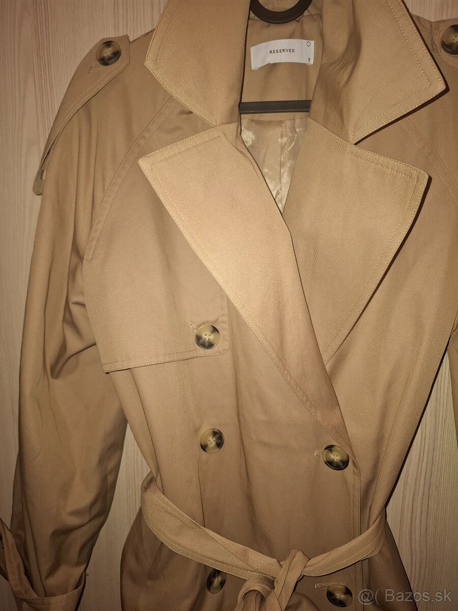 Reserved trenckot