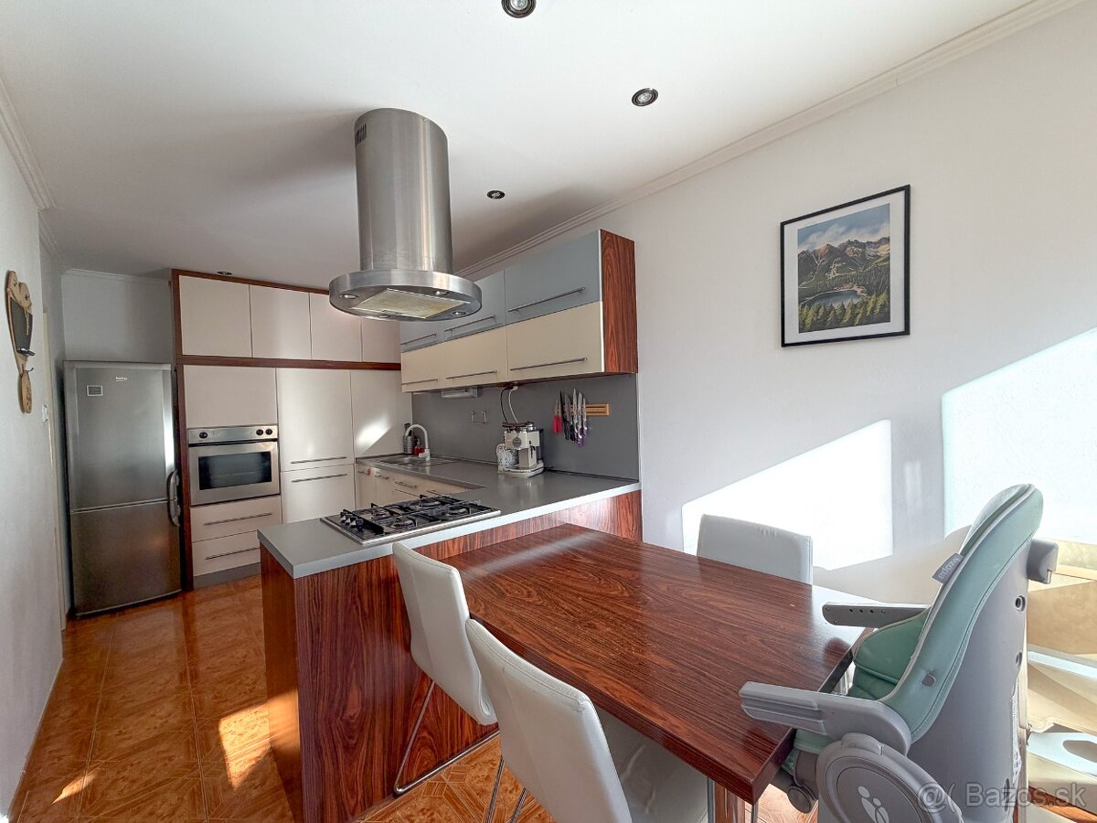 Príjemný 3-izbový byt so zimnou záhradou