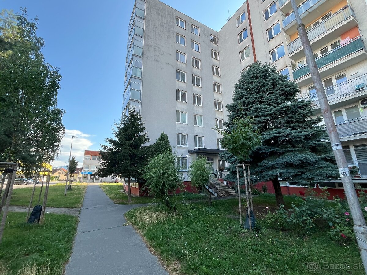 Garsónka Trenčín na predaj, Zámostie