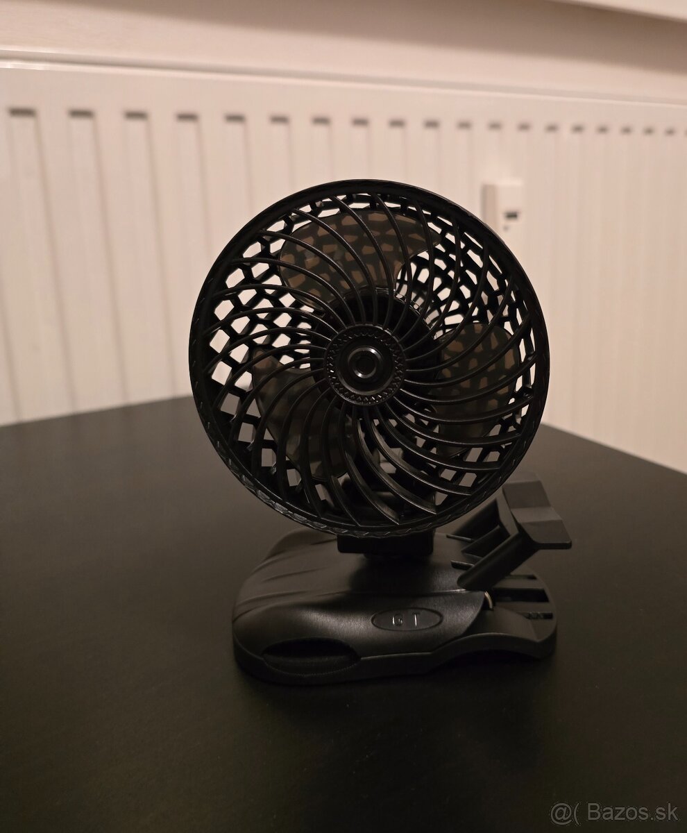 Stolný ventilátor