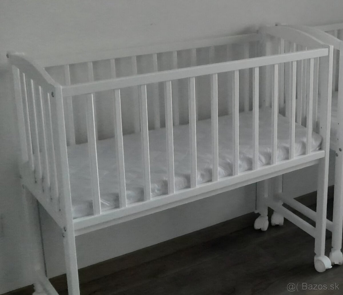 Predám detskú postieľku
