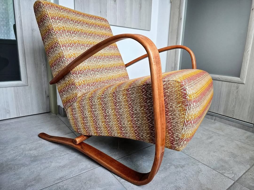 Kreslo Halabala H-269